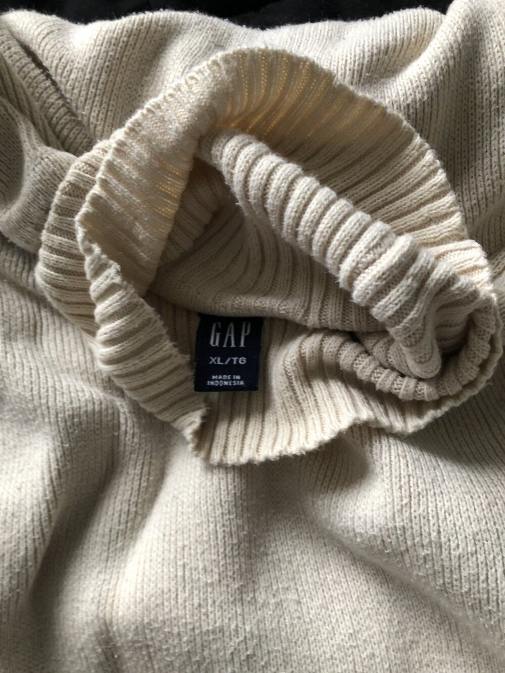 Gap Turtle neck - Picture 3 of 3